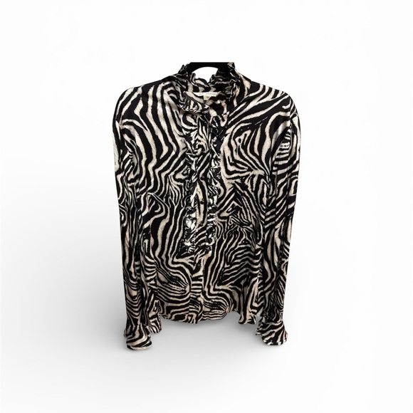 St. John Tops - NWOT St. John Black and White Patterned Women’s Ruffled Blouse Sz 16 Fits as Lg